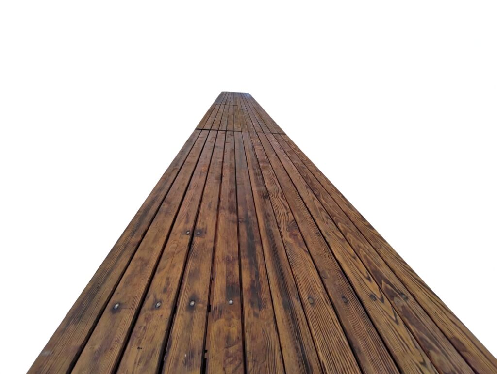 Table-vintage-bois-a-lattes-mariage-authentique-nature