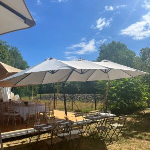 grand-parasol-trois-tetes-large-couverture